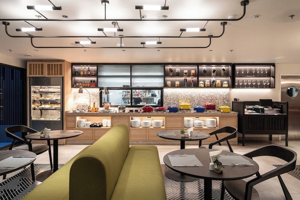 Oakwood Studios Sukhumvit Bangkok — 10