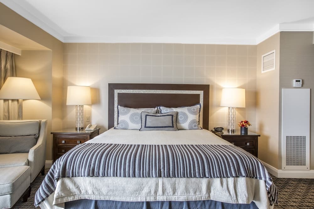 Omni Los Angeles Hotel en California Plaza — 25