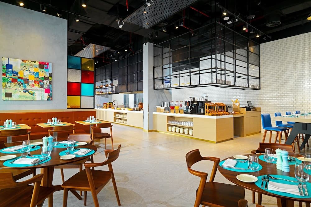 Aloft Palm Jumeirah — 14