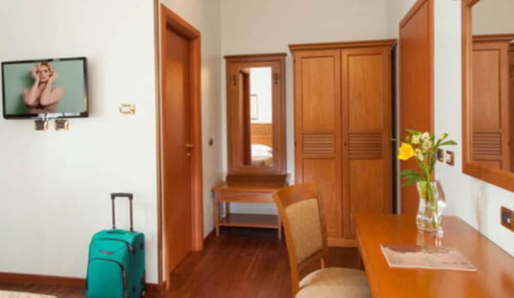 Hotel Piemonte — 6