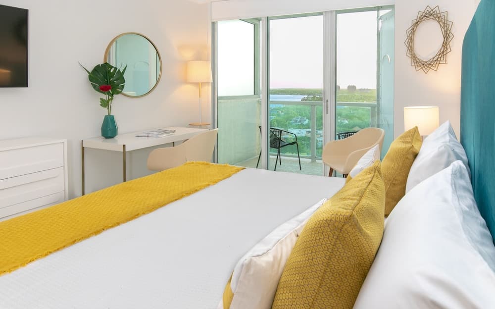 Miami Vacation Rentals - Coconut Grove — 9