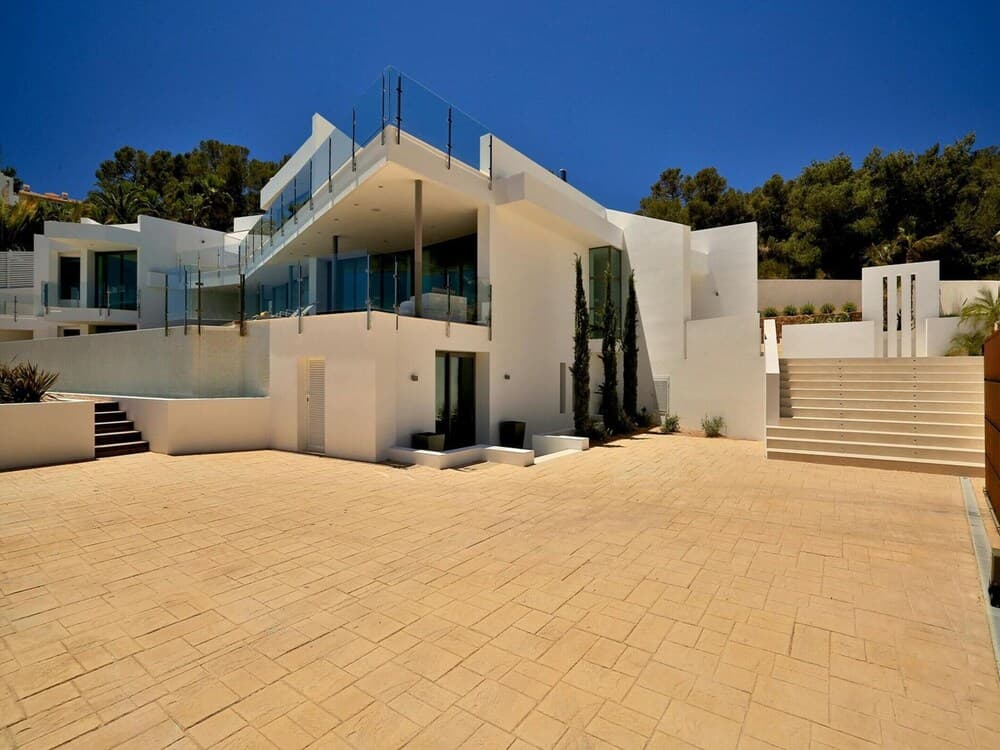 Casa de Vacaciones Moderna con Amplias Terrazas — 4
