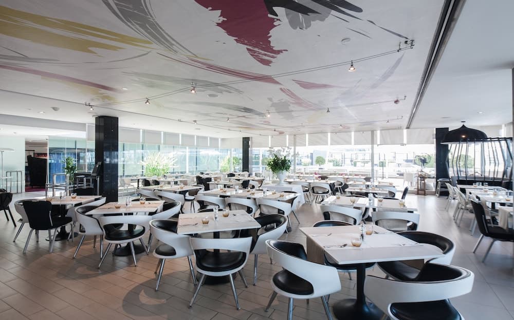 Centara Watergate Pavilion Hotel Bangkok — 26