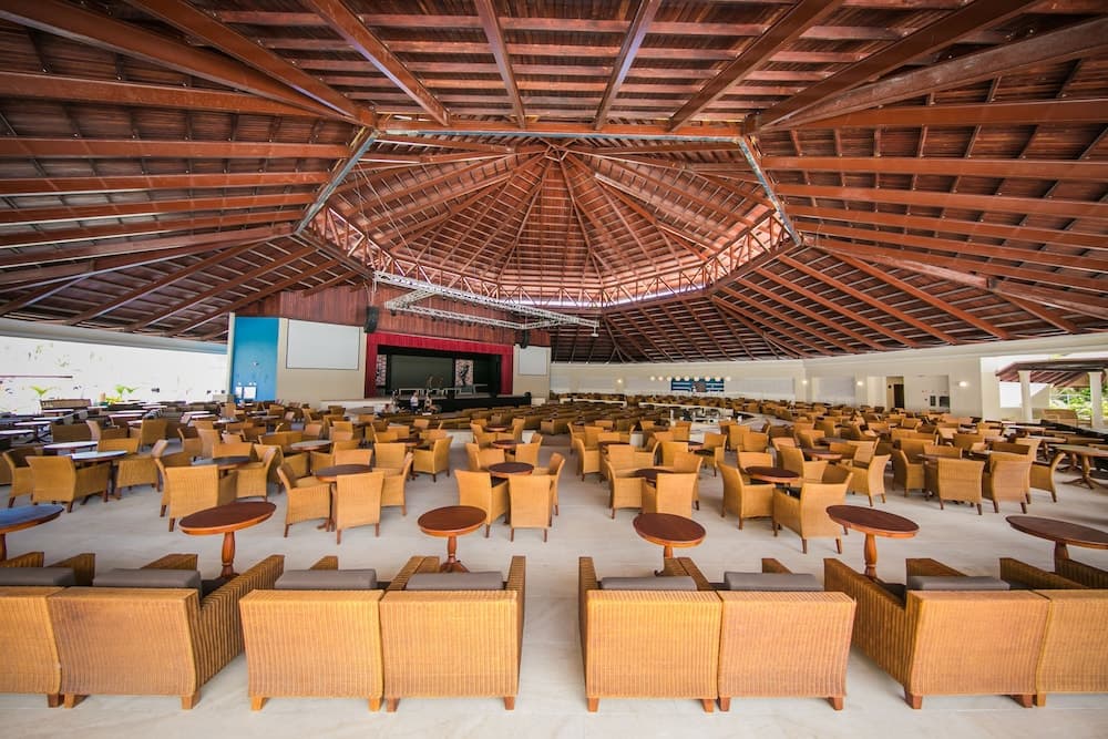 Majestic Mirage Punta Cana, All Suite Resort - All Inclusive — 11