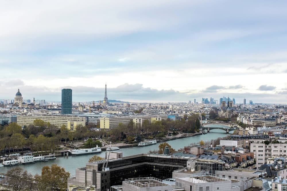 Courtyard by  Marriott Paris Gare de Lyon — 10