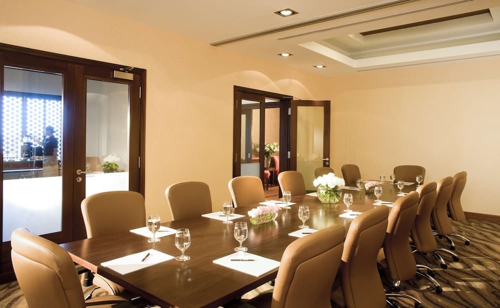 La Suite Dubai Hotel & Apartments — 28