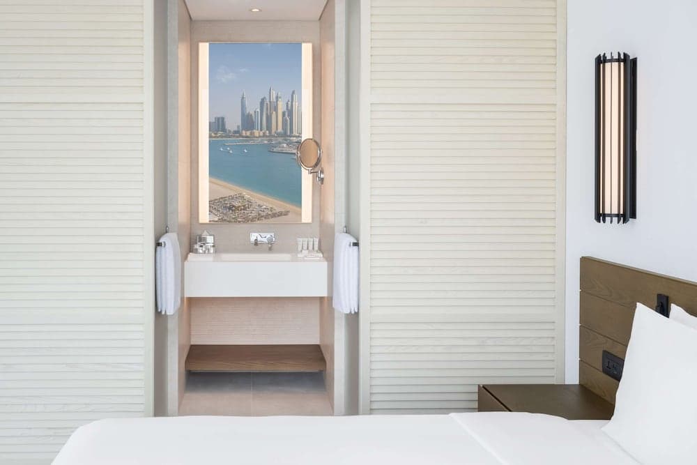 Radisson Beach Resort Palm Jumeirah — 2