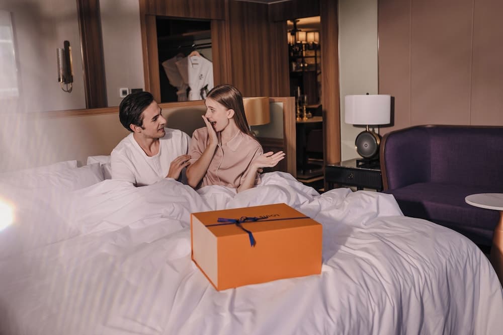 Hotel Bangkok — 8