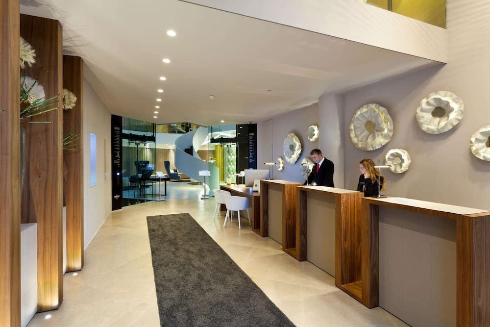 Hotel Condes de Barcelona — 8