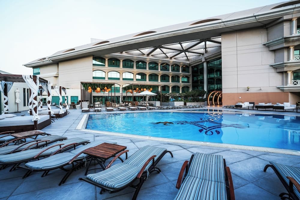 Mövenpick Grand Al Bustan Dubai — 7