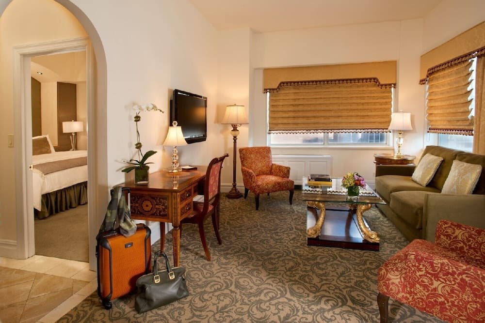 L'Hotel Kimberly — 13