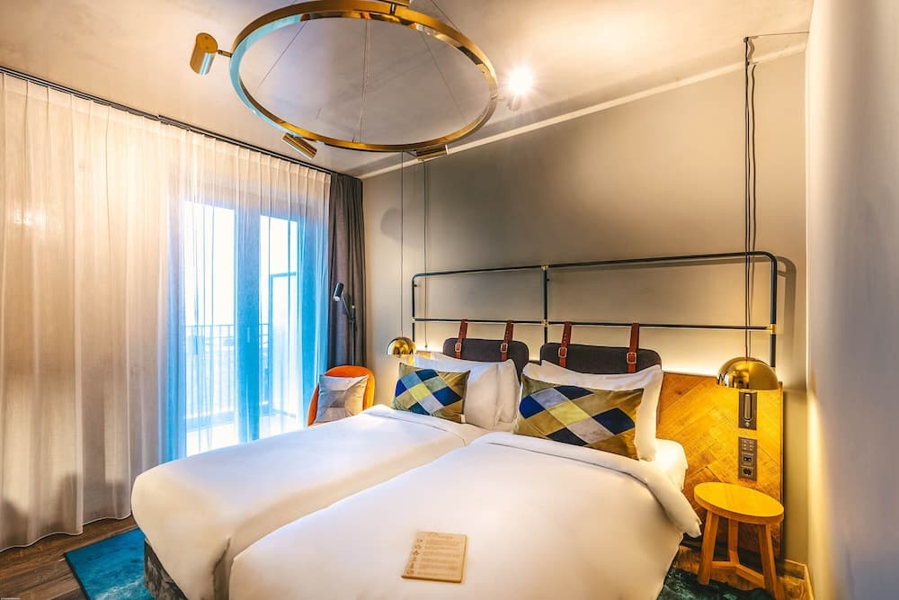 Hotel Four Elements Ámsterdam — 13