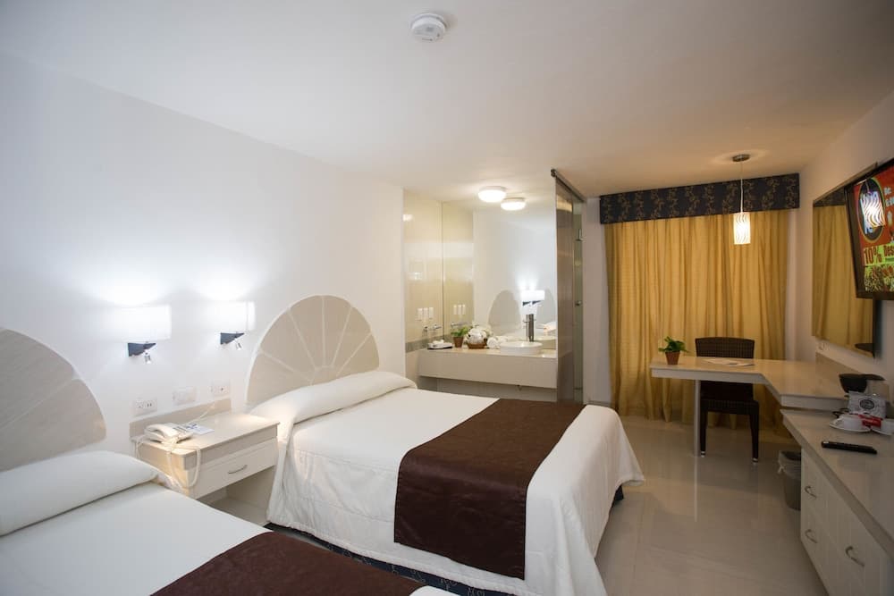 Hotel Plaza Caribe — 6
