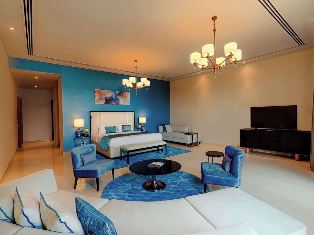 Rixos The Palm Hotel & Suites — 25