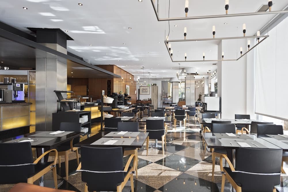 Abba Sants Hotel — 13