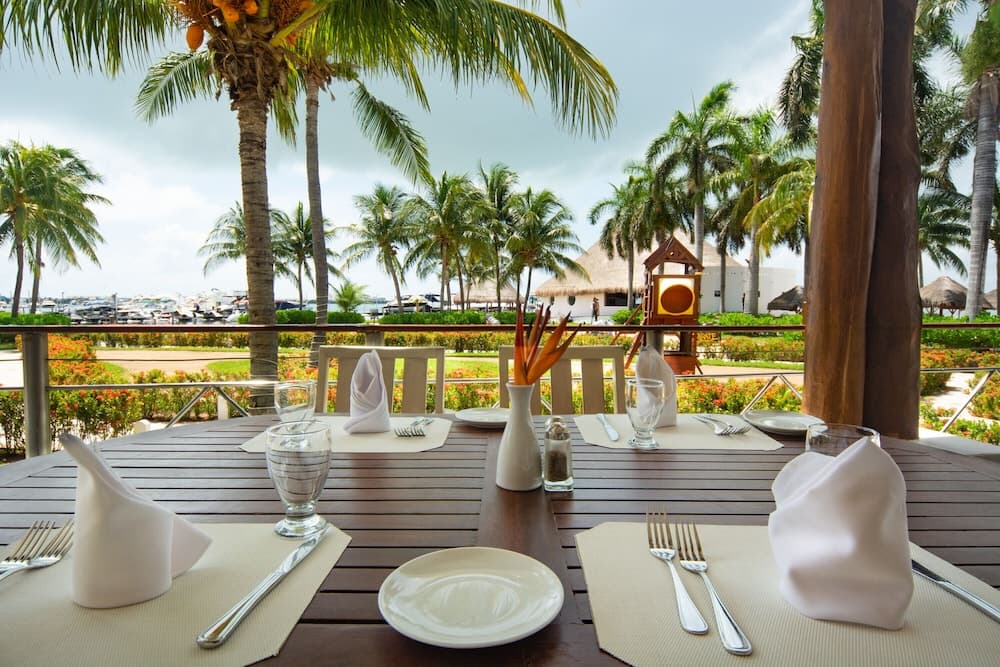 Sunset Marina Resort & Yacht Club — 10