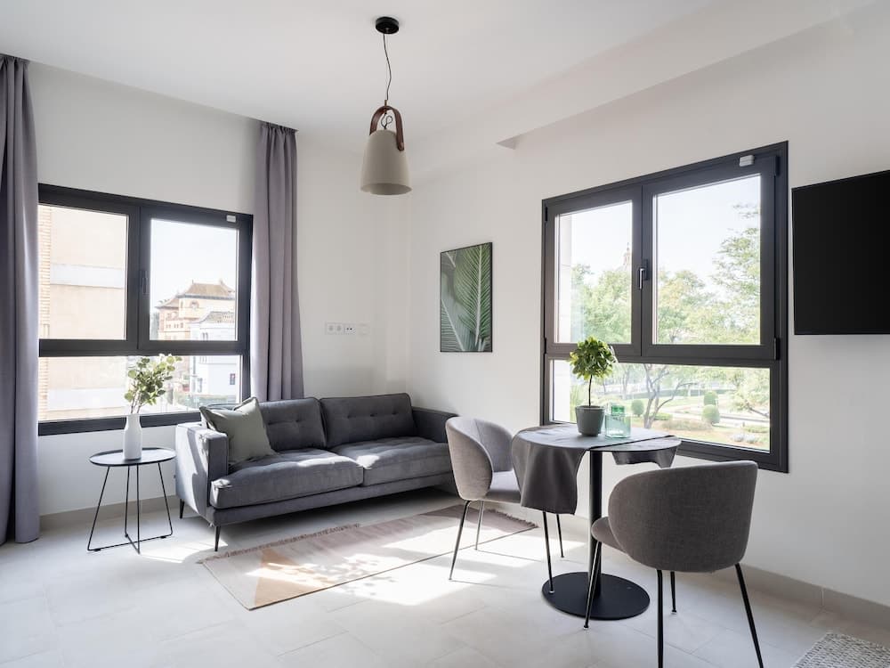 Limehome Siviglia — 2