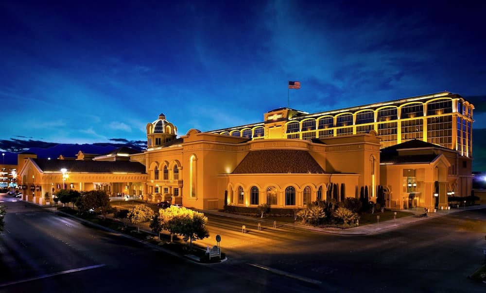 Suncoast Hotel and Casino — 10