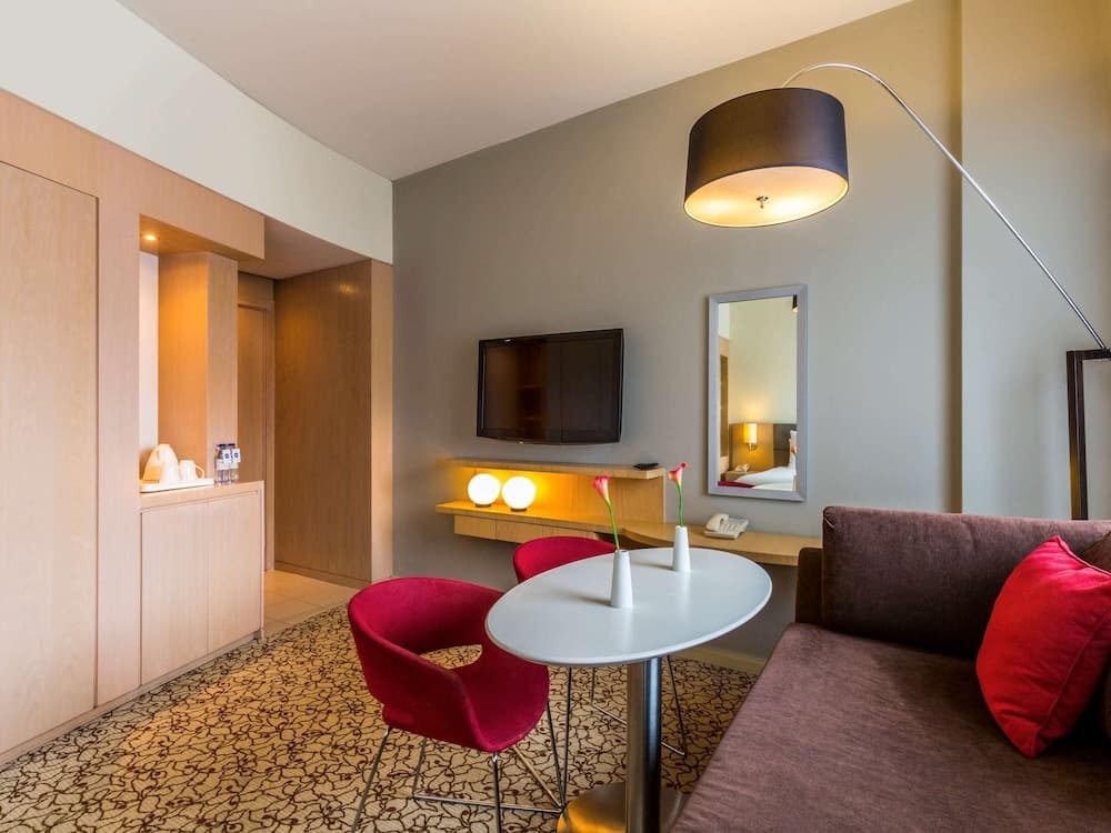 Novotel Suites Mall Avenue Dubai — 13