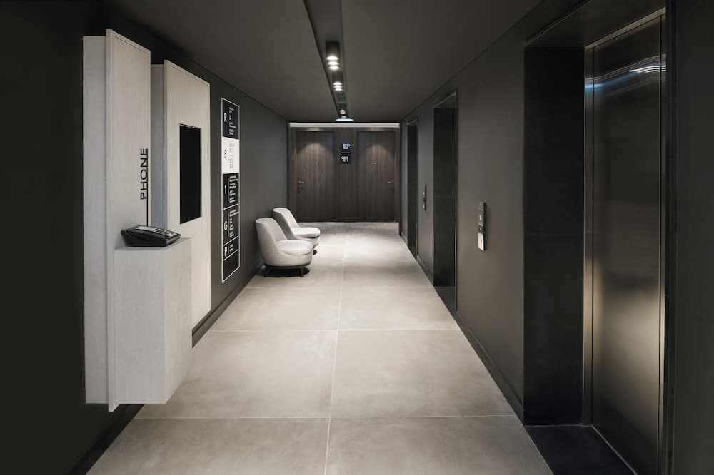 Courtyard by Marriott World Trade Centre, Dubai — 4