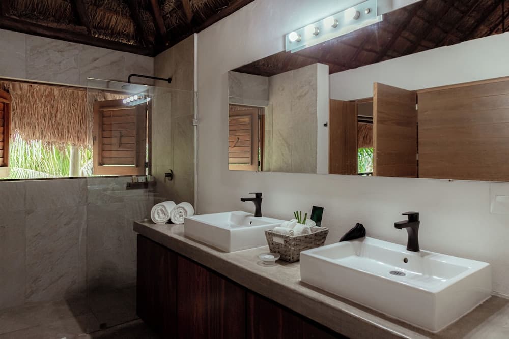 Prana Boutique Hotel — 14