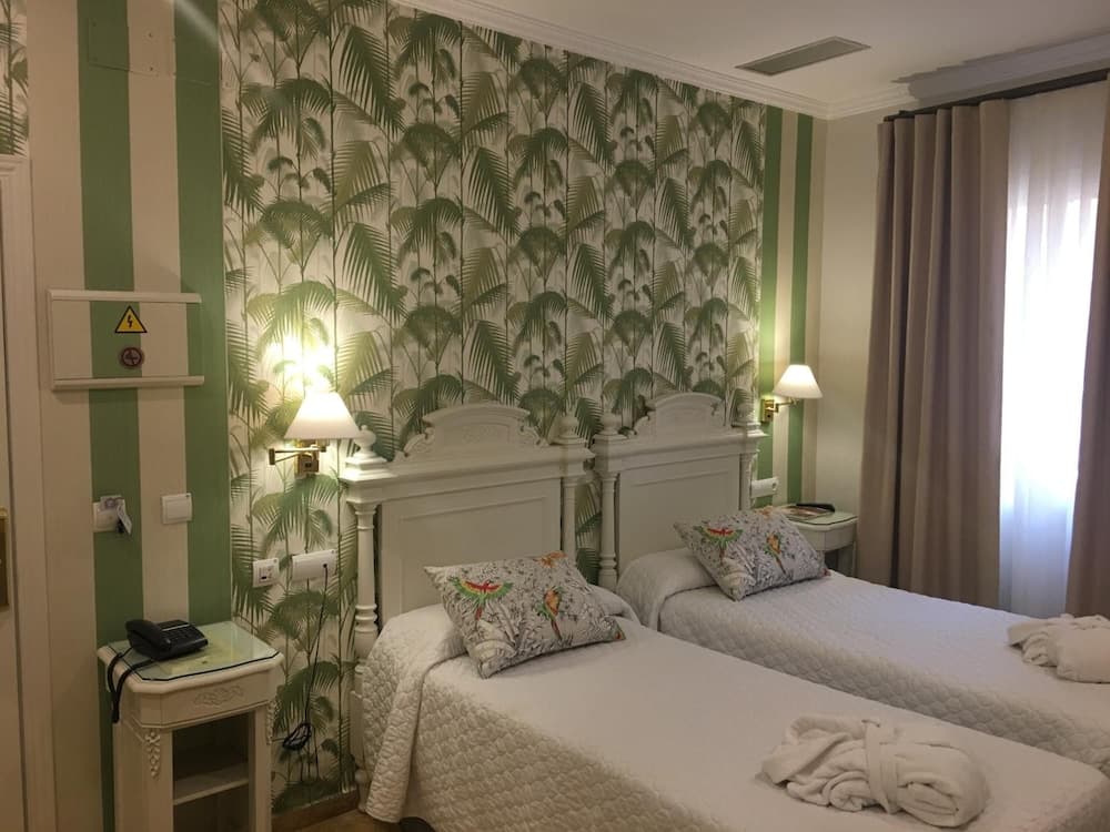 Adriano Hotel Boutique Sevilla — 2