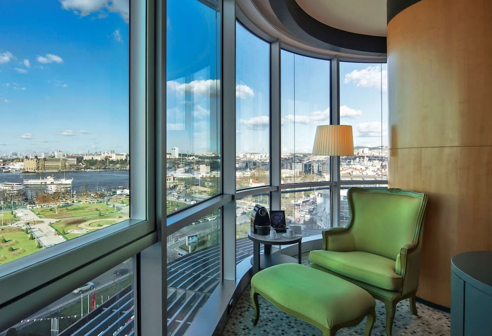 Doubletree by Hilton Istanbul Moda — 21
