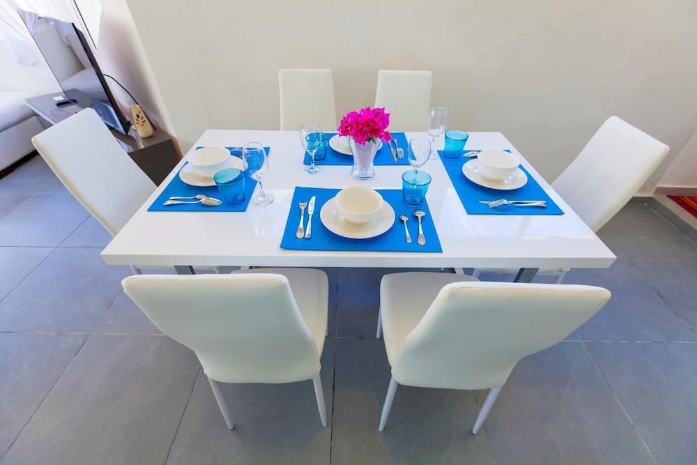 Punta Cana Beachfront Apartment With BBQ Private Terrace — 16