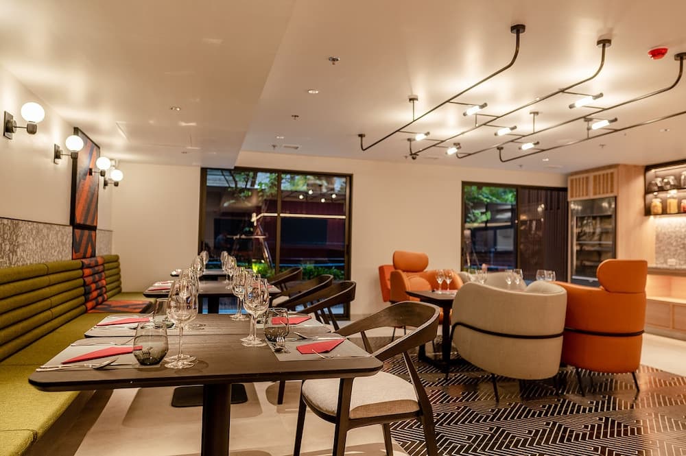 Oakwood Studios Sukhumvit Bangkok — 8