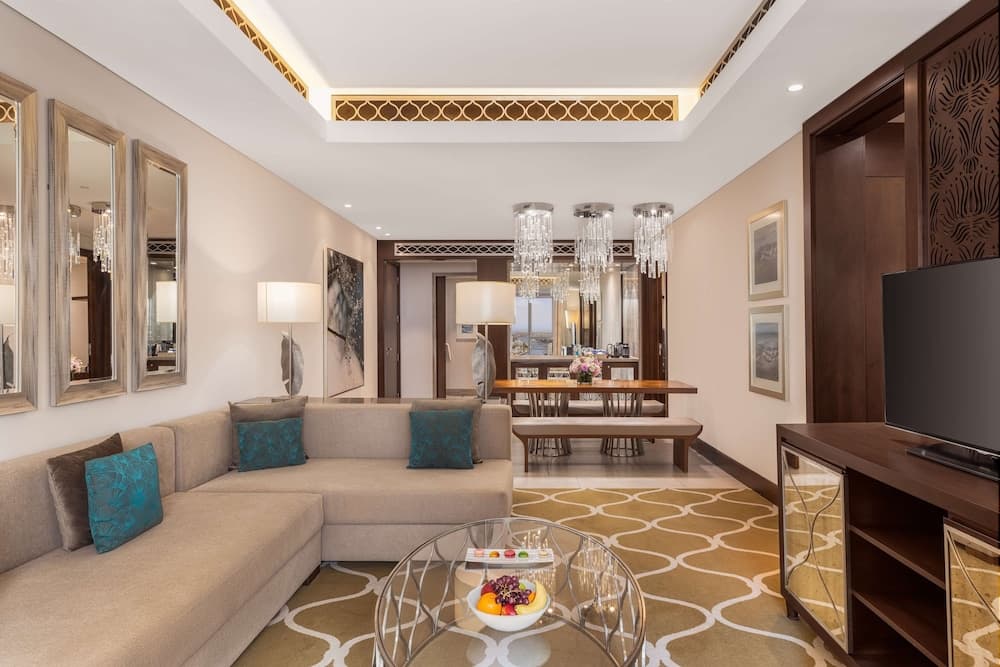 Hilton Dubai Al Habtoor City — 20