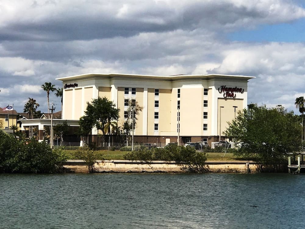 Hampton Inn Tampa/Rocky Point-Airport — 19