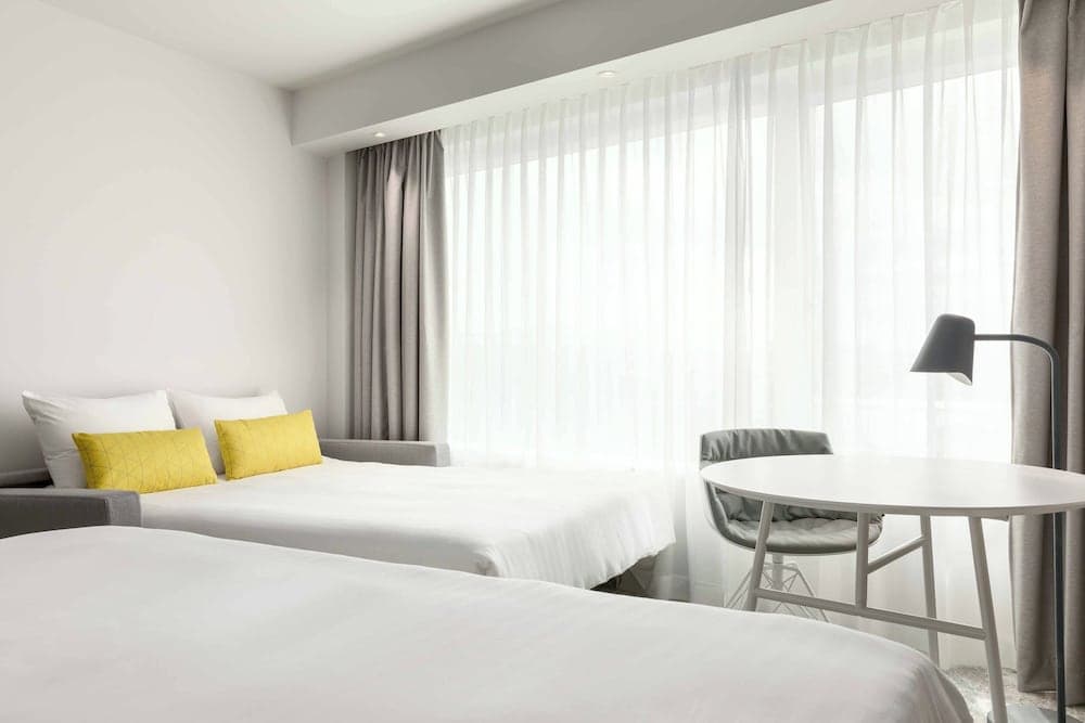 Courtyard by  Marriott Paris Gare de Lyon — 14