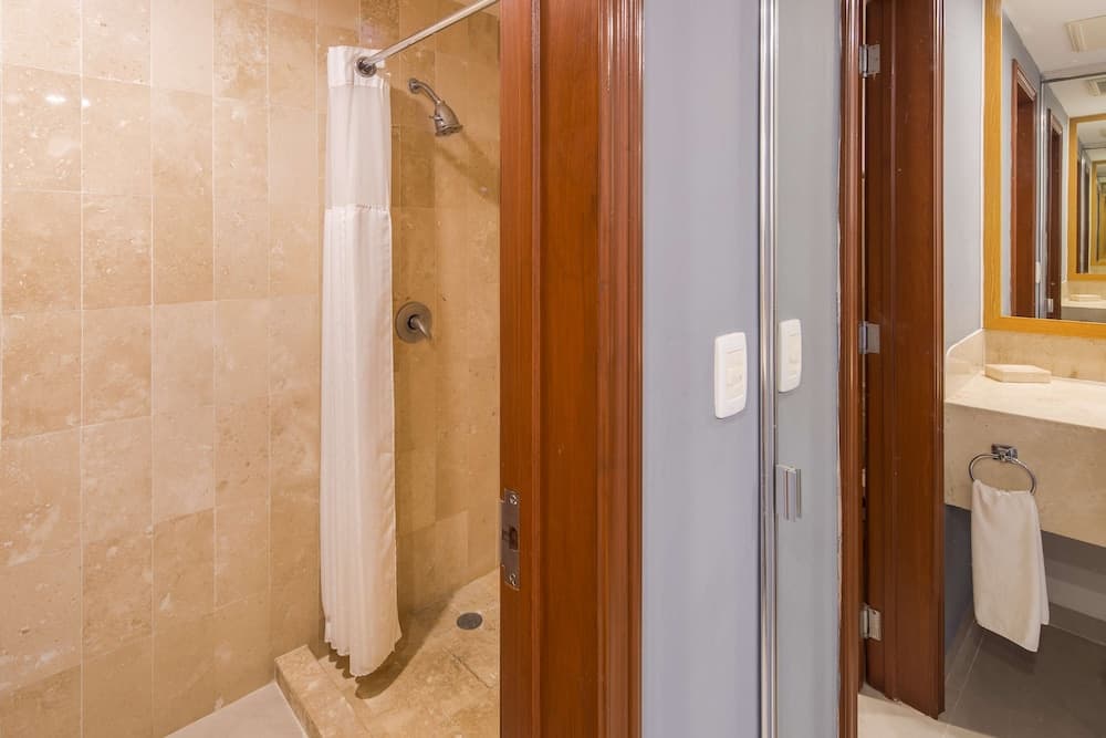 Wyndham Garden Playa del Carmen — 19
