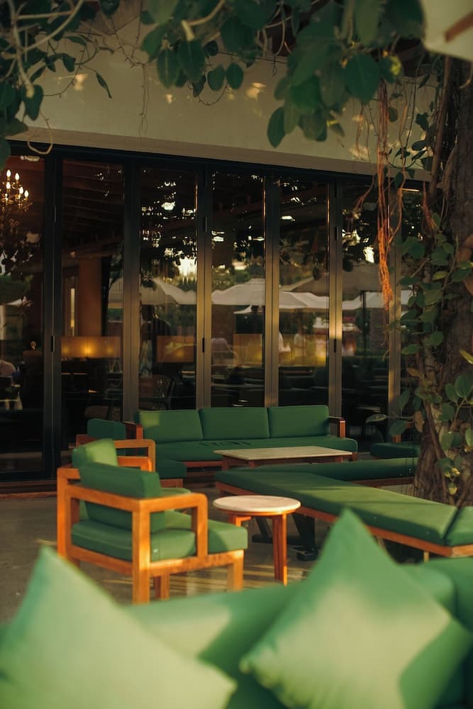 Dubai Marine Beach Resort & Spa — 4