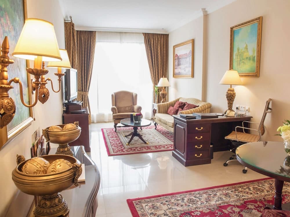 Mercure Dubai Barsha Heights Hotel Suites und Apartments — 22
