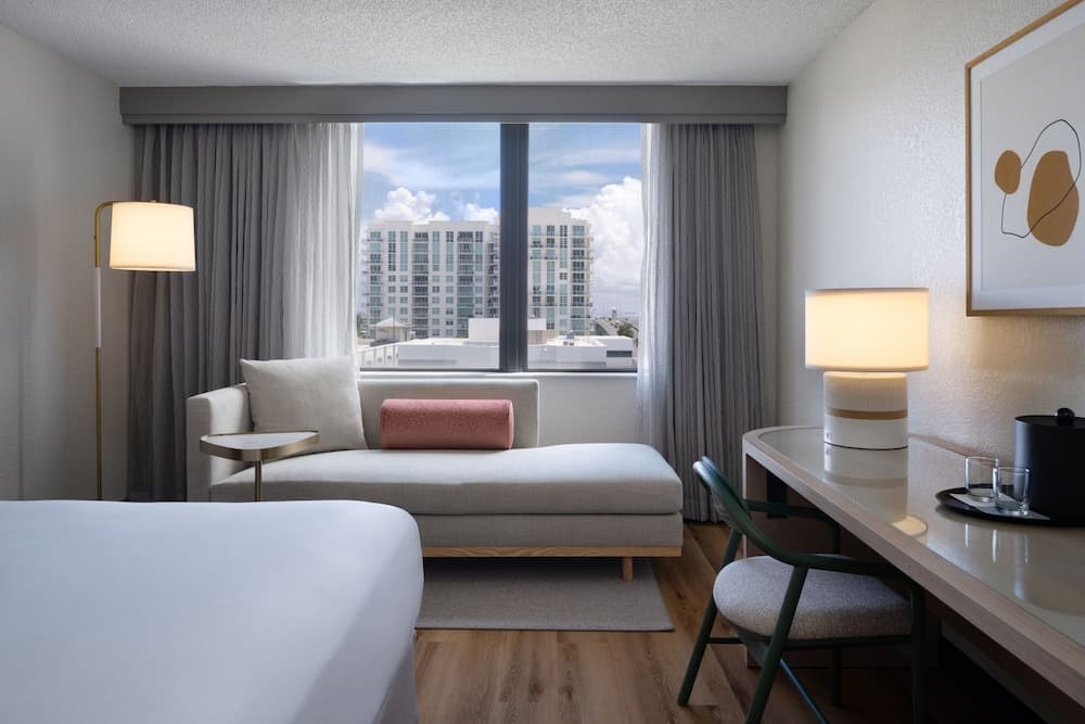 Renaissance Fort Lauderdale Marina Hotel — 9