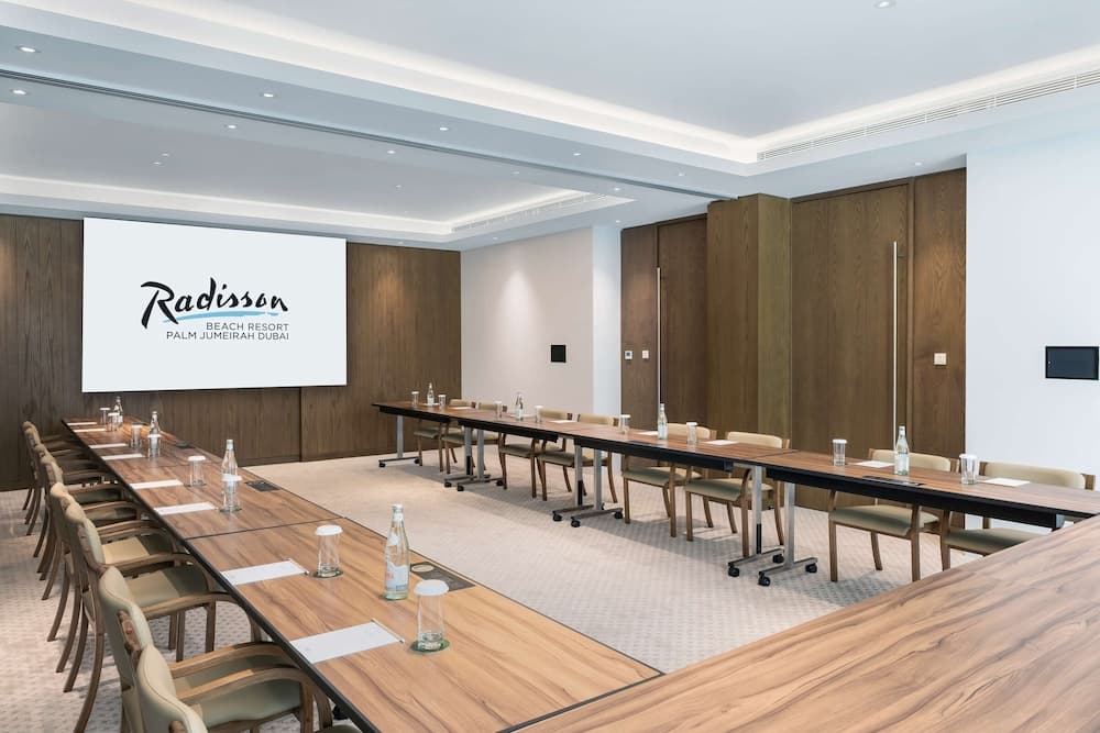 Radisson Beach Resort Palm Jumeirah — 20
