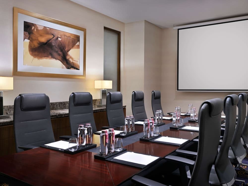 Mövenpick Hotel Jumeirah Beach — 23