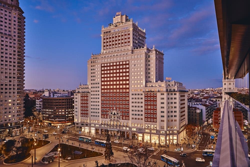 Hotel Riu Plaza España — 10