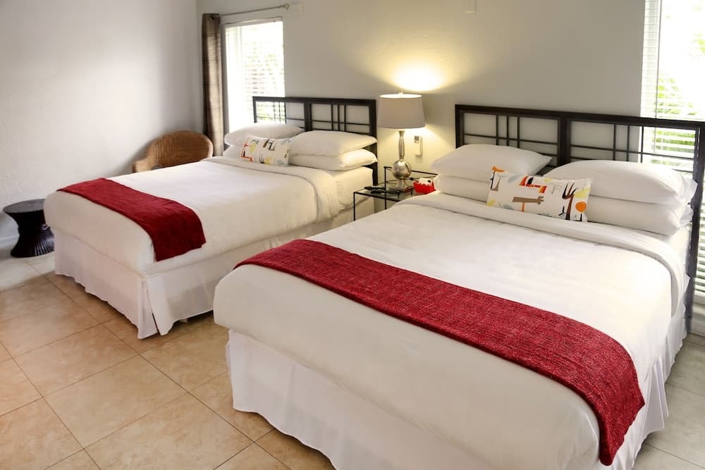 The Cabanas Guesthouse & Spa - Caters to Gay Men — 3