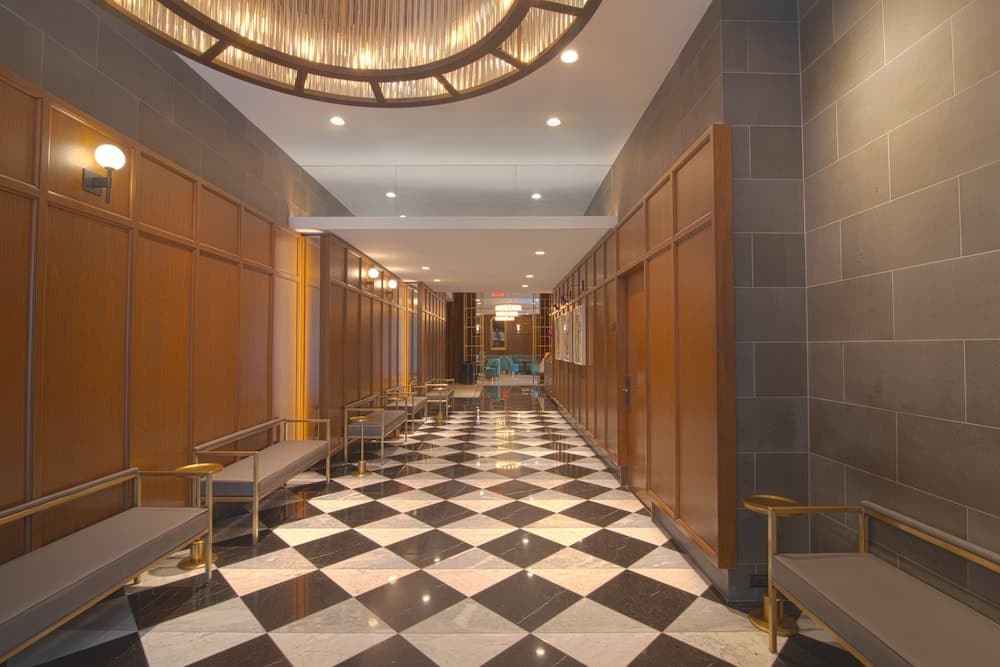 Hotel Belleclaire — 4