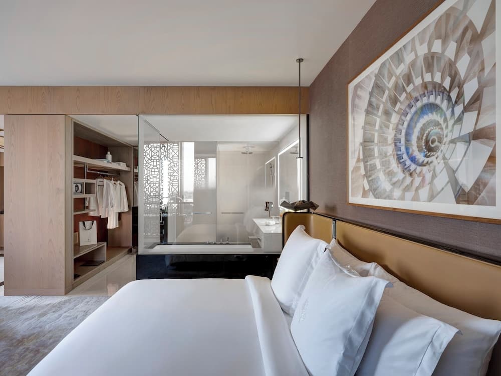 Four Seasons Hotel Dubai International Financial Centre — 29