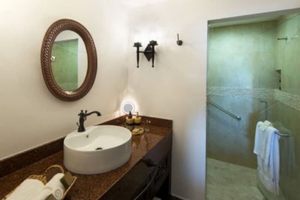 El mejor departamento de 2 habitaciones en Cabo San Lucas — 22