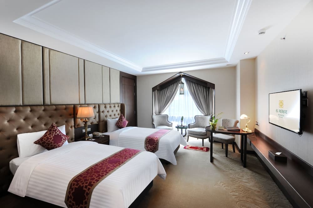 Al Meroz Bangkok — 11