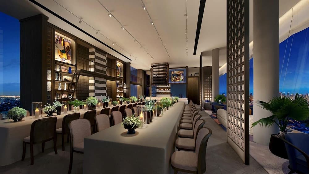 Dusit Thani Bangkok — 21