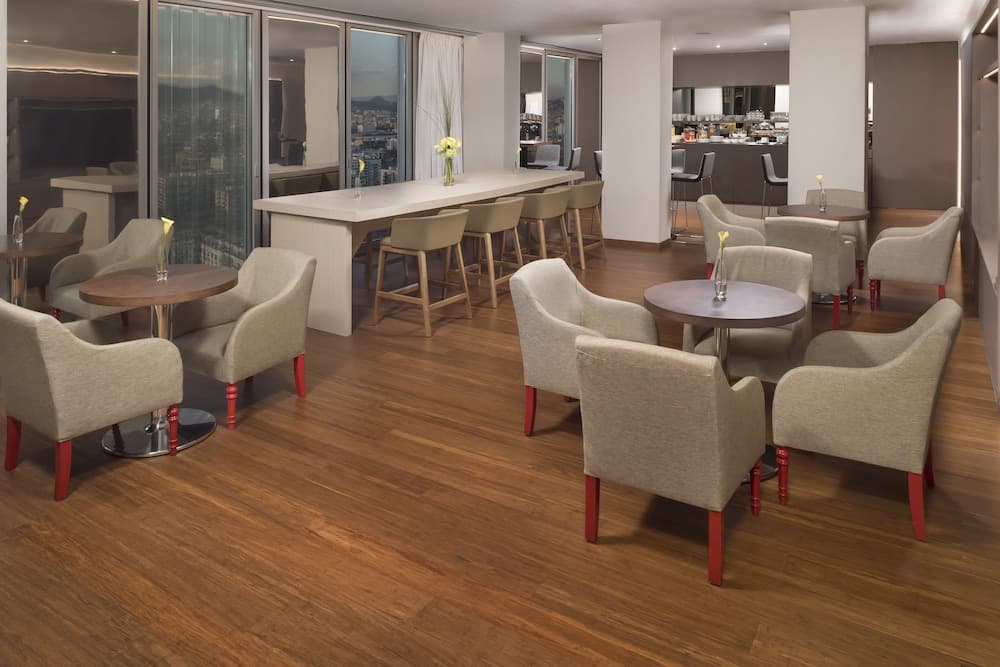 Melia Barcelona Sky — 25