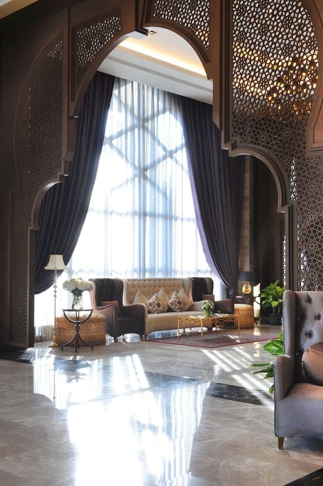 Al Meroz Bangkok — 10