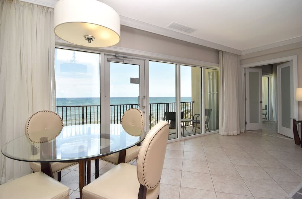The Sea Lord Hotel & Suites (Adults Only) — 4