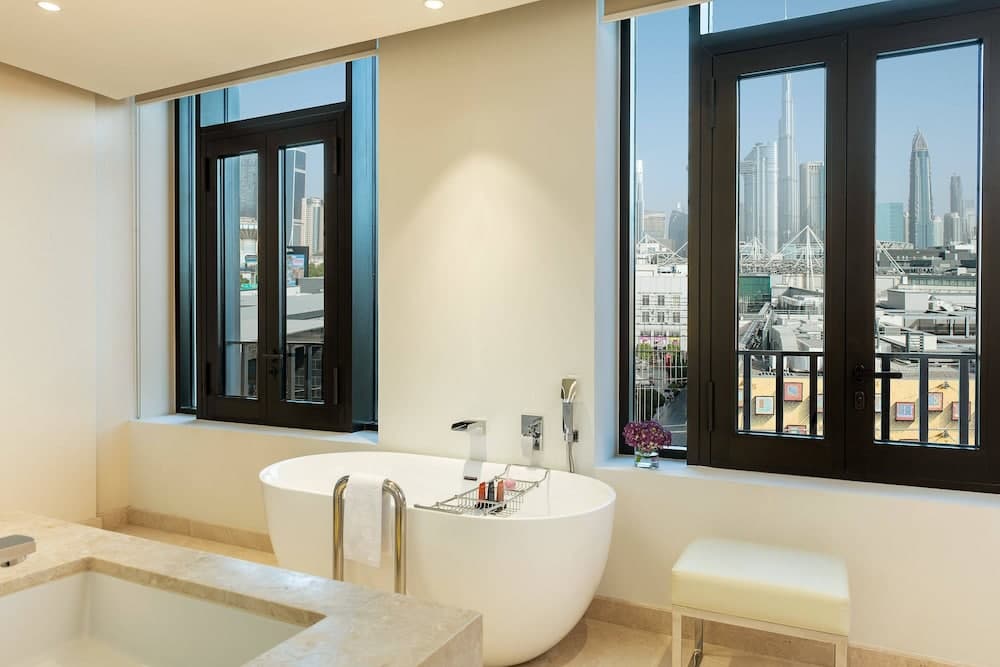 La Ville Hotel & Suites CITY WALK, Dubai, Autograph Collection — 6