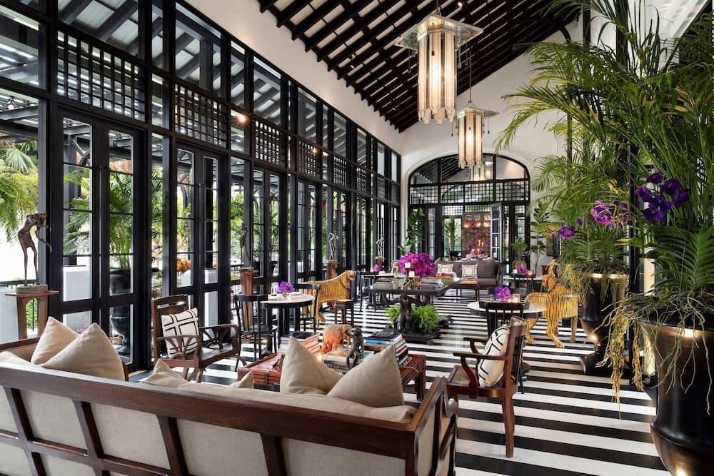 The Siam — 16
